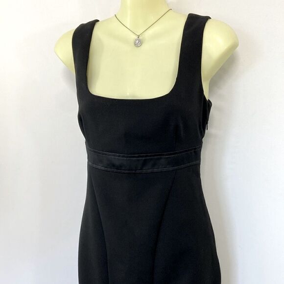 Love Moschino Dress Black Sheath  Wool Blend Empire Line NWOT Sz 4 - Picture 5 of 10